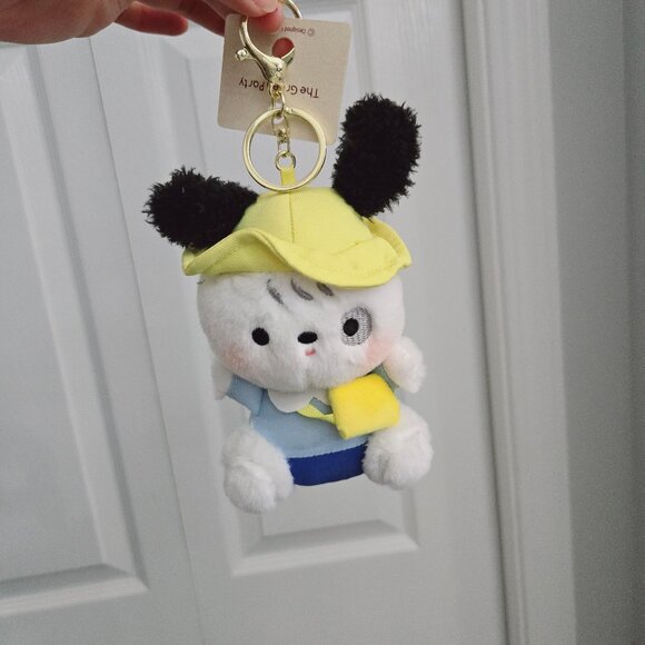 NEW Cute Plush Keychain - Picture 6 of 6